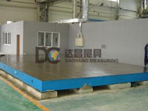 鑄鐵鉚焊平板，大型鉚焊平板 (鉚焊平板 ,鑄鐵鉚焊平板,大型鉚焊平板 )